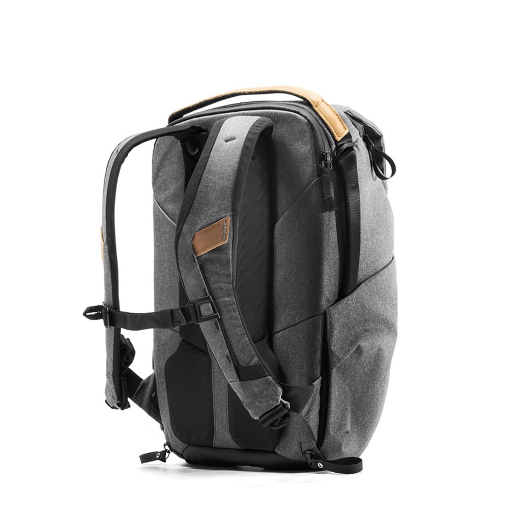 Peak design everyday backpack 30l ash hotsell